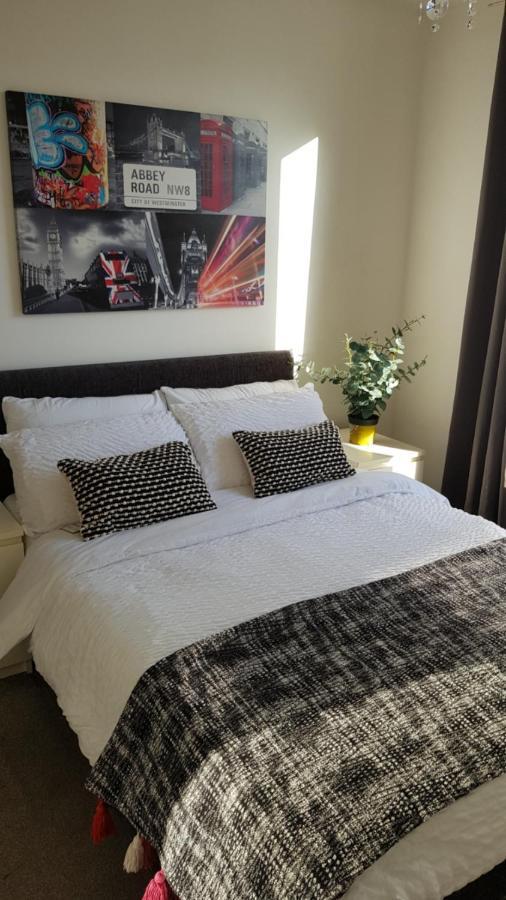 ברמינגהאם City Centre 1 Bed Apartment With Free On Site Parking With Cctv By Lets Relocations מראה חיצוני תמונה